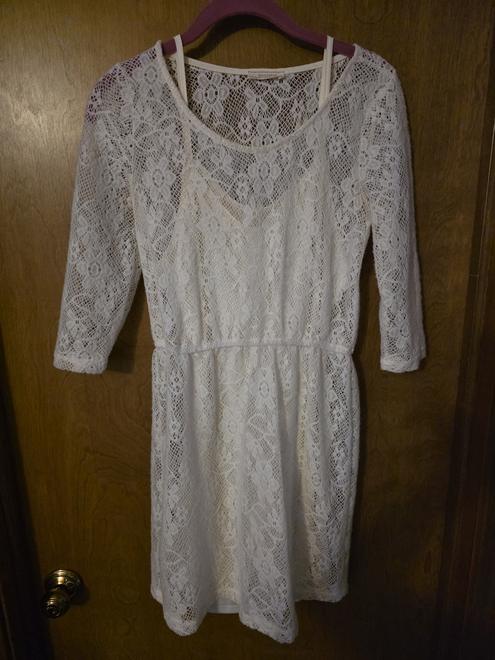 Women’s White Lace Dress with Scoop Neck